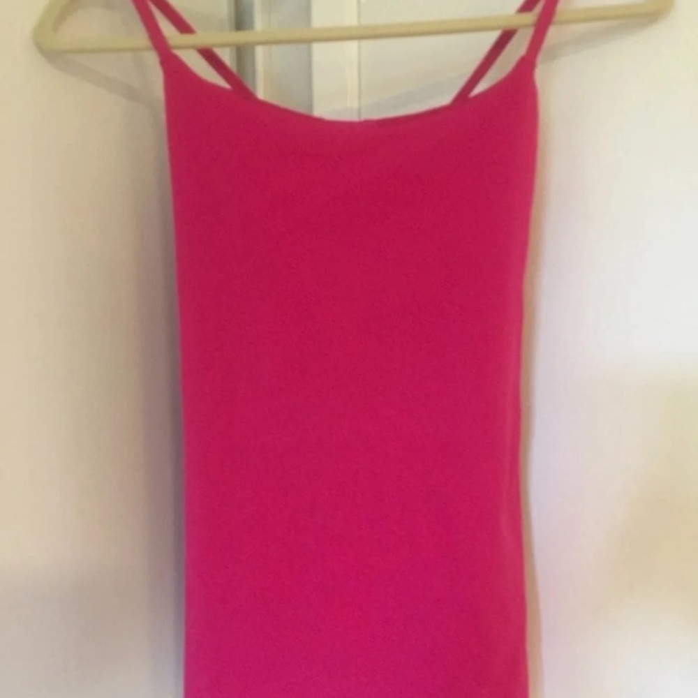 size 4 lululemon tank top